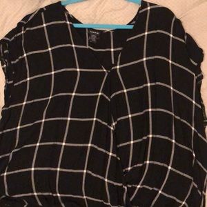 Black and white checkered flattering shirt